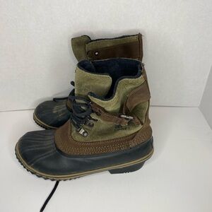 Sorel Women's Winter Boots - Olive and Brown